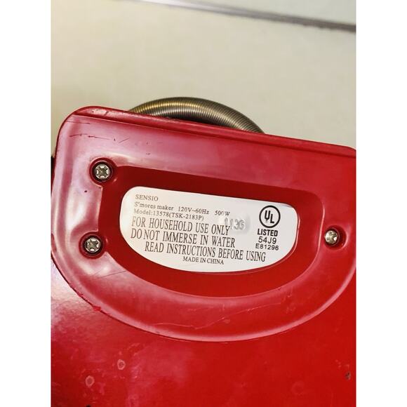 Bella Red Electric Indoor S'mores Maker: No Campfire Needed Model 13578 - Picture 6 of 7